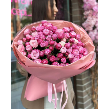 Bouquet of "Sweet fragrance" with peony-shaped roses